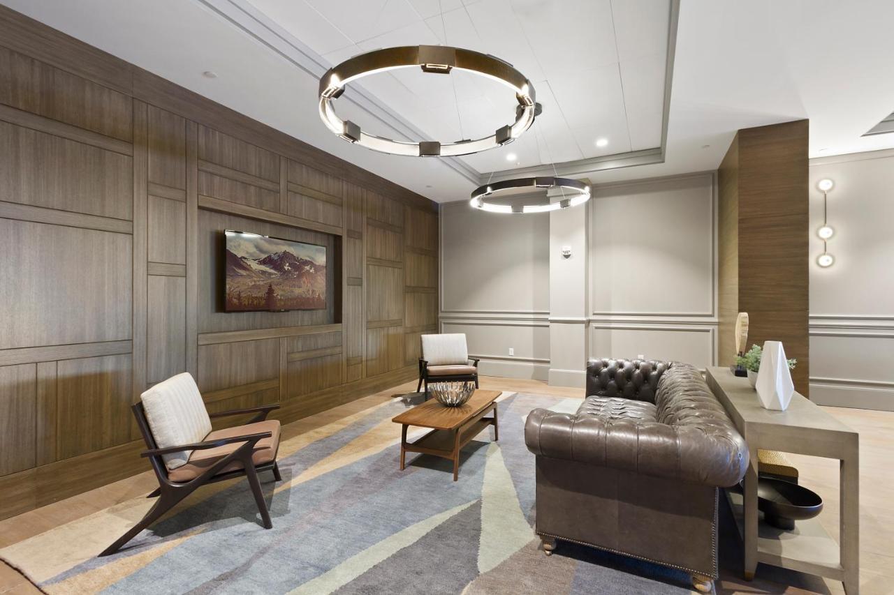 The Vanderbilt Hotel Suites Вестбері Екстер'єр фото